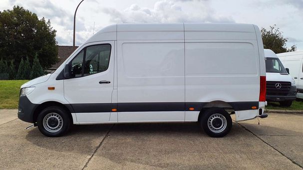 Mercedes-Benz Sprinter 317 CDI RWD 125 kW image number 3