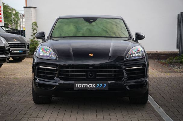 Porsche Cayenne Coupé E-Hybrid 340 kW image number 3