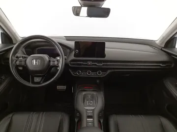 Car image 32