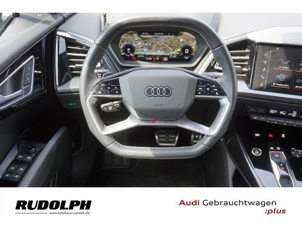 Audi Q4 45 quattro e-tron S-line 195 kW image number 18