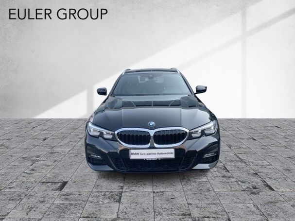 BMW 320i Touring 135 kW image number 2