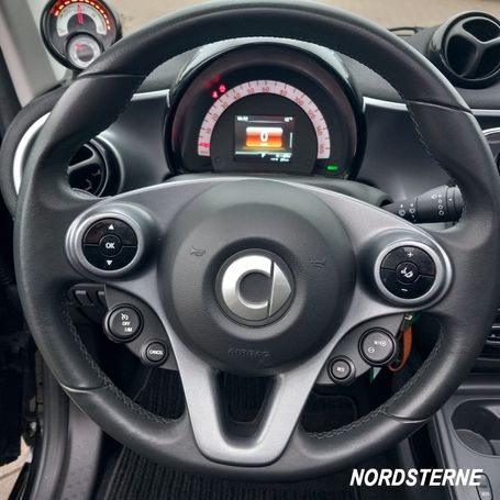 Smart ForTwo cabrio EQ 60 kW image number 15