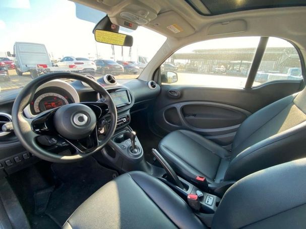 Smart ForTwo coupe EQ 60 kW image number 19