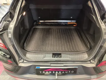 Car image 33