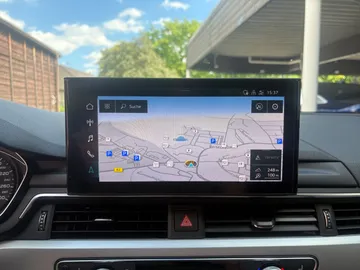 Car image 33