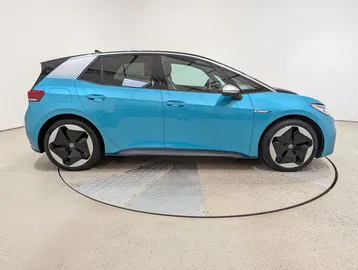 Car image 35