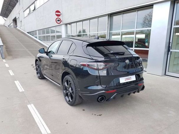 Alfa Romeo Stelvio 2.2 Q4 154 kW image number 6