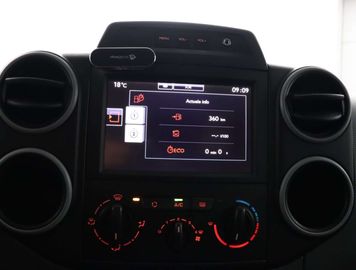 Car image 37