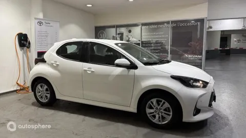 Car image 3
