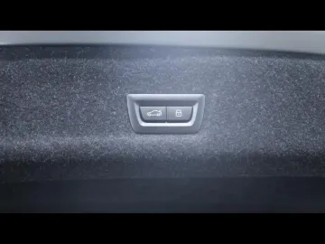 Car image 35