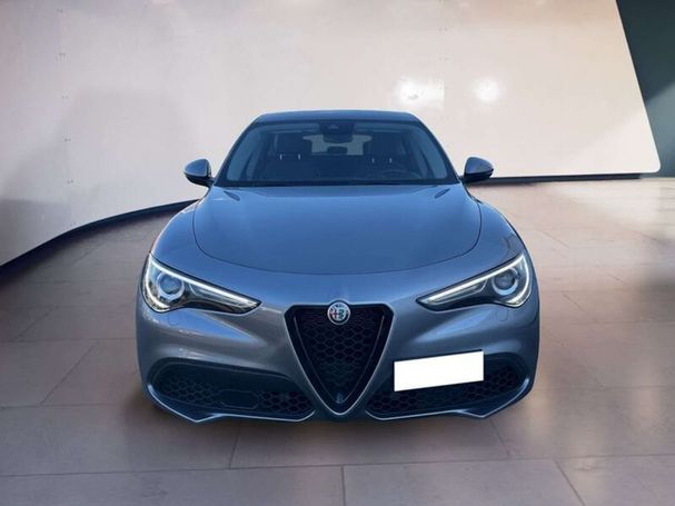 Alfa Romeo Stelvio 2.2 140 kW image number 3