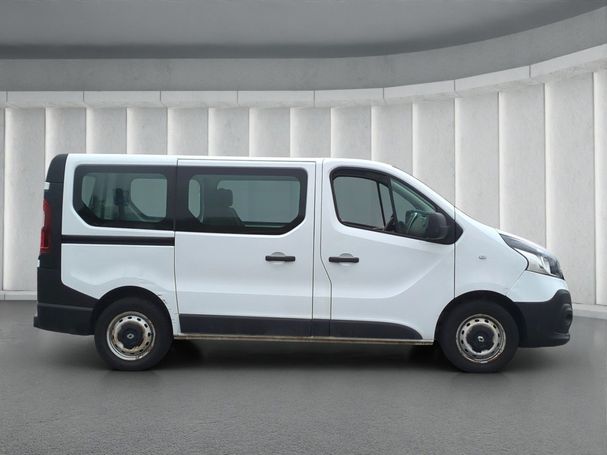 Renault Trafic DCi Combi Authentique 70 kW image number 2