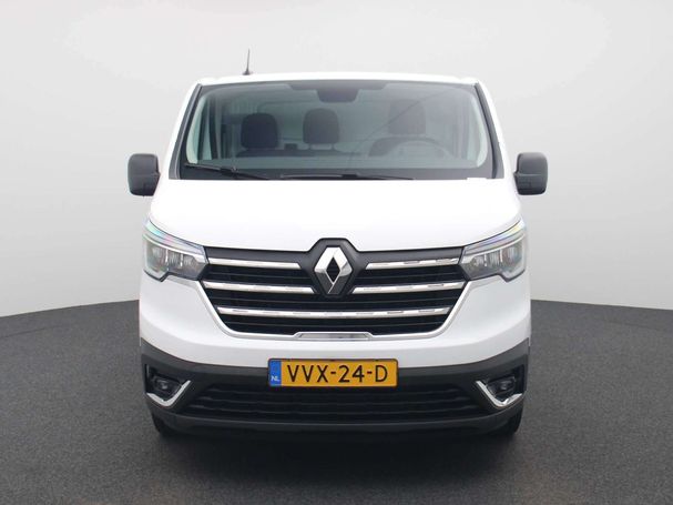 Renault Trafic dCi 110 81 kW image number 3