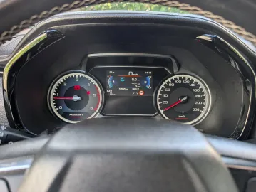 Car image 27