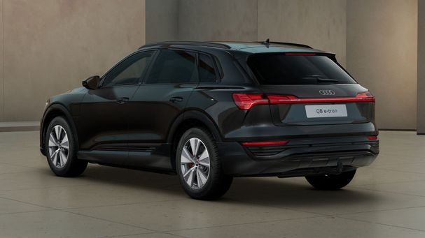 Audi Q8 55 quattro e-tron S-line 300 kW image number 2