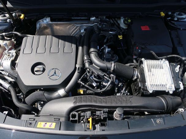 Mercedes-Benz A 180 100 kW image number 17