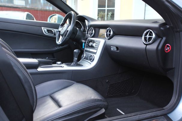 Mercedes-Benz SLK 200 BlueEFFICIENCY 135 kW image number 12