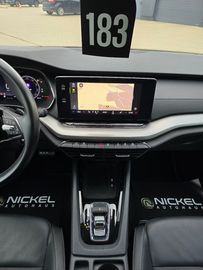 Car image 36