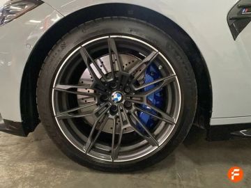 Car image 29