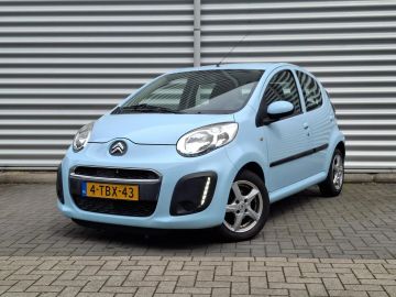 Car image 22