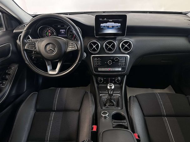 Mercedes-Benz A 160 75 kW image number 16