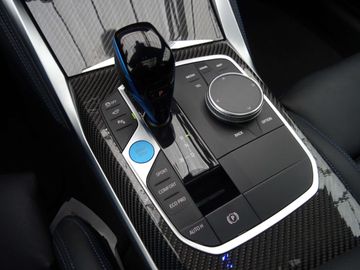 Car image 36