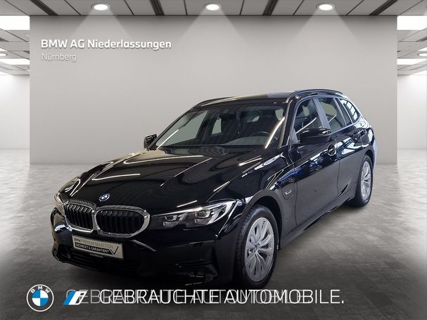 BMW 320 e Touring xDrive 150 kW image number 1