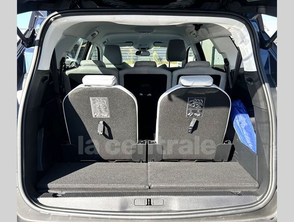 Peugeot 5008 BlueHDi 130 EAT8 Allure 96 kW image number 11