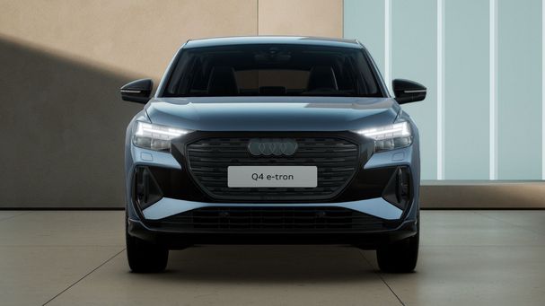 Audi Q4 45 quattro e-tron S-line Sportback 210 kW image number 1