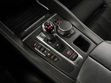 Car image 50