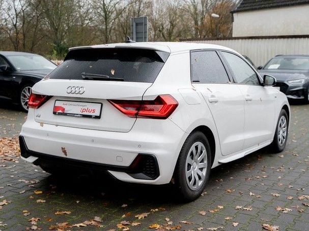 Audi A1 35 TFSI S-line Sportback 110 kW image number 2