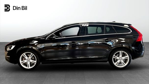 Volvo V60 AWD D5 172 kW image number 2