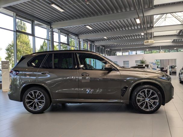 BMW X5 50e xDrive 360 kW image number 8