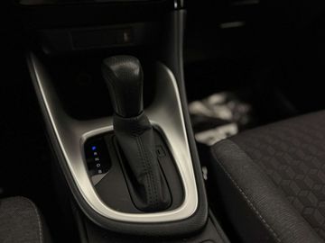 Car image 30