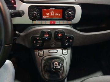 Car image 15