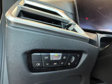 Car image 47