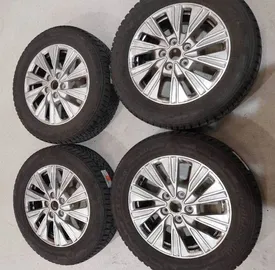 Car image 38