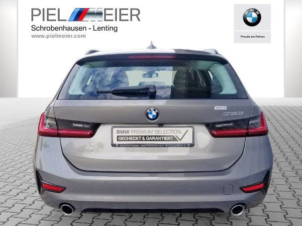 BMW 330i Touring Sport Line 190 kW image number 3