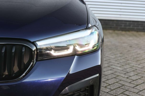 BMW 530 Touring 215 kW image number 6