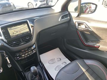 Car image 22