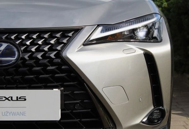 Lexus UX 135 kW image number 4