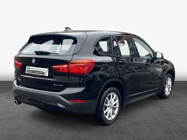 BMW X1 sDrive18i Advantage 103 kW image number 3