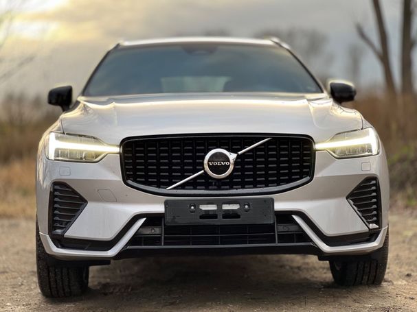 Volvo XC60 R Design 145 kW image number 3