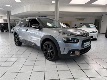 Car image 2
