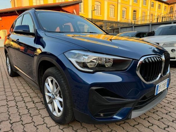 BMW X1 sDrive18i Advantage 103 kW image number 2