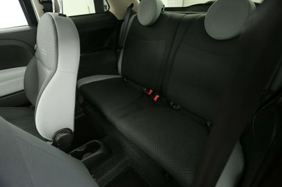 Car image 36