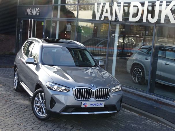 BMW X3 xDrive 225 kW image number 1