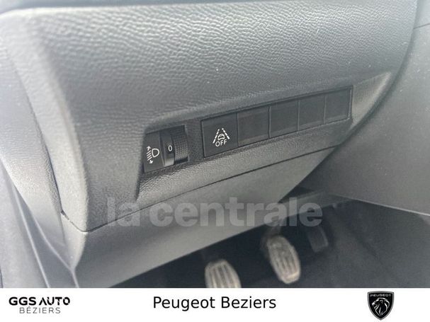 Peugeot 208 PureTech 100 Active 74 kW image number 9