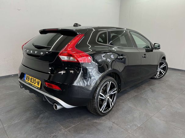 Volvo V40 D2 88 kW image number 45