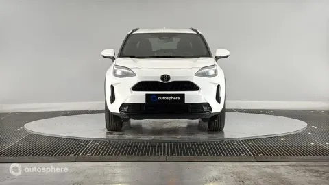 Car image 3